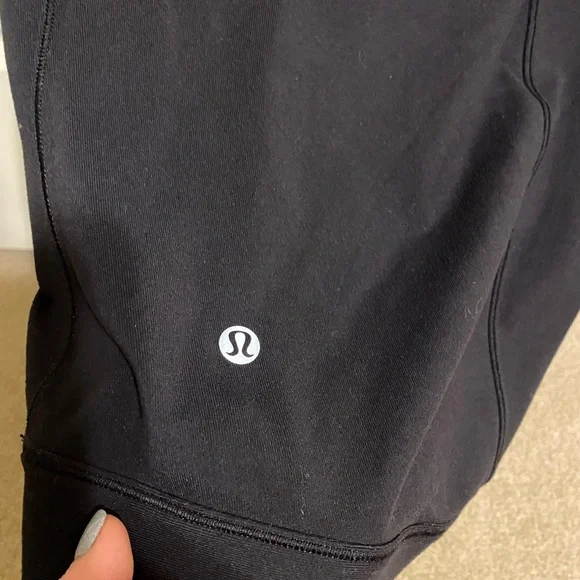 Lululemon Belle Wrap Cardigan Black Pockets Size 6 - Picture 4 of 5